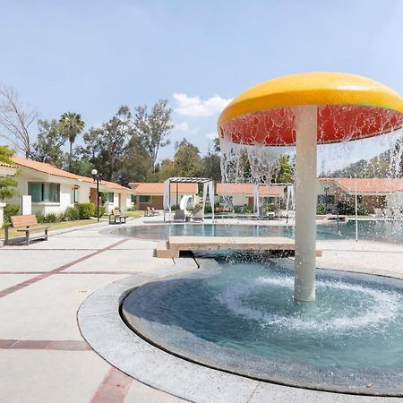 Collection O Luna Aqua Villas,Tala,Rio Escondido Екстериор снимка