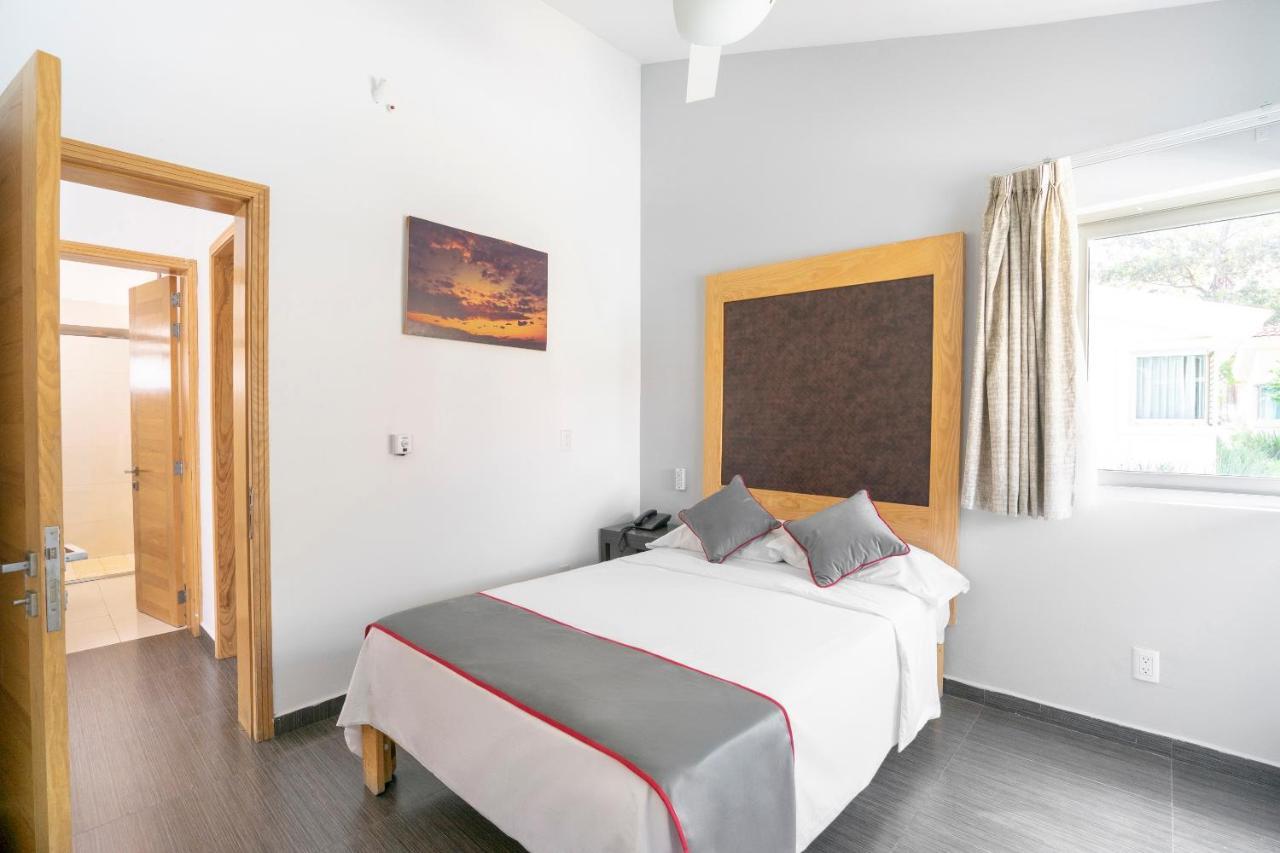 Collection O Luna Aqua Villas,Tala,Rio Escondido Екстериор снимка